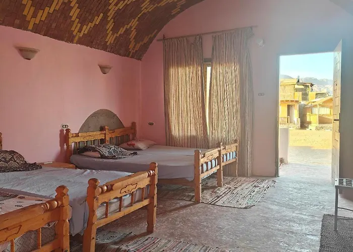 Acacia Camp Hotel 2*