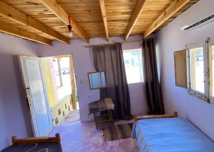 Acacia Camp Szálloda